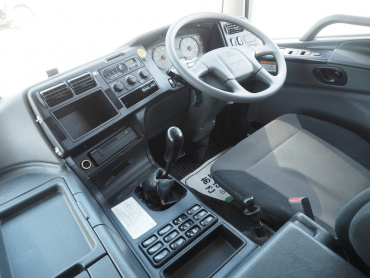 三菱ふそう スーパーグレート ウイング車 大型 QPG-FS64VZ 年式 H28 [写真24]