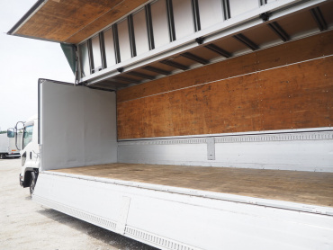 いすゞ フォワード ウイング車 中型 TKG-FRR90T2 年式 H25 [写真19]