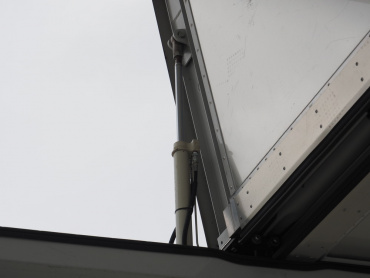 日野 レンジャー 冷凍ウイング 中型 TKG-FD7JLAA 年式 H27 [写真15]