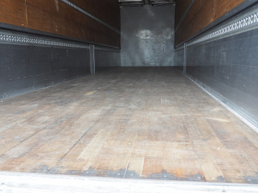 いすゞ ギガ ウイング車 大型 QKG-CYJ77A 年式 H26 [写真32]