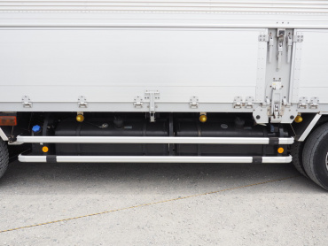 いすゞ ギガ ウイング車 大型 QKG-CYJ77A 年式 H26 [写真18]