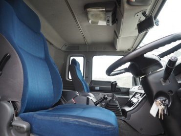 いすゞ ギガ ウイング車 大型 QKG-CYJ77A 年式 H26 [写真36]