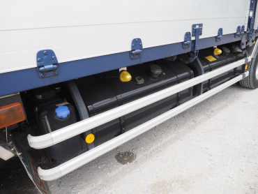 いすゞ ギガ ウイング車 大型 QKG-CYJ77B 年式 H28 [写真18]