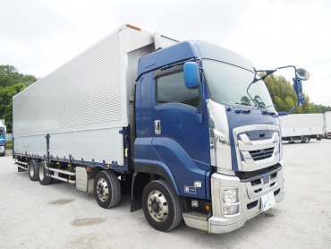 いすゞ ギガ ウイング車 大型 QKG-CYJ77B 年式 H28 [写真05]