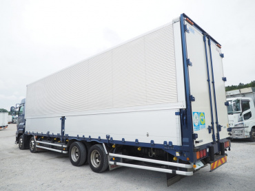 いすゞ ギガ ウイング車 大型 QKG-CYJ77B 年式 H28 [写真08]