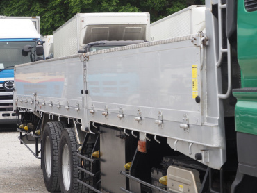 いすゞ ギガ 平ボディ 大型 LKG-CYL77A 年式 H24[写真11]