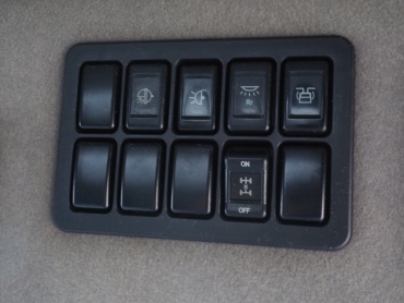 いすゞ ギガ ウイング車 大型 QKG-CYJ77A 年式 H24 [写真40]