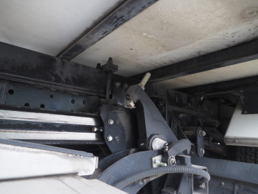 いすゞ エルフ 冷凍バン 小型 BKG-NPR85AN 年式 H23 [写真43]