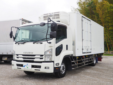 いすゞ フォワード 冷凍バン 中増t SKG-FSR90T2 年式 H29 [写真01]