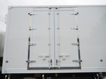 いすゞ フォワード 冷凍バン 中増t SKG-FSR90T2 年式 H29 [写真16]