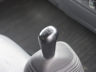 いすゞ エルフ バン車 小型 TPG-NPR85AN 年式 H28 [写真29]