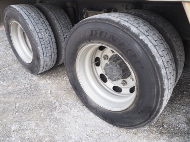 いすゞ ギガ ウイング車 大型 PDG-CYJ77W8 年式 H20 [写真38]