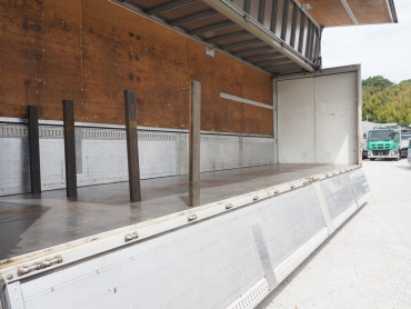 三菱ふそう スーパーグレート ウイング車 大型 BDG-FS54JZ 年式 H20 [写真25]