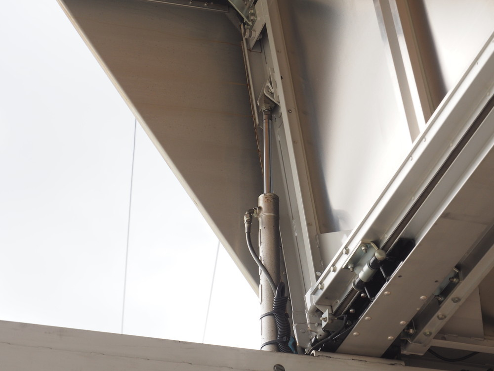 いすゞ フォワード ウイング車 中型 SKG-FRR90T2 年式 H24[写真18]