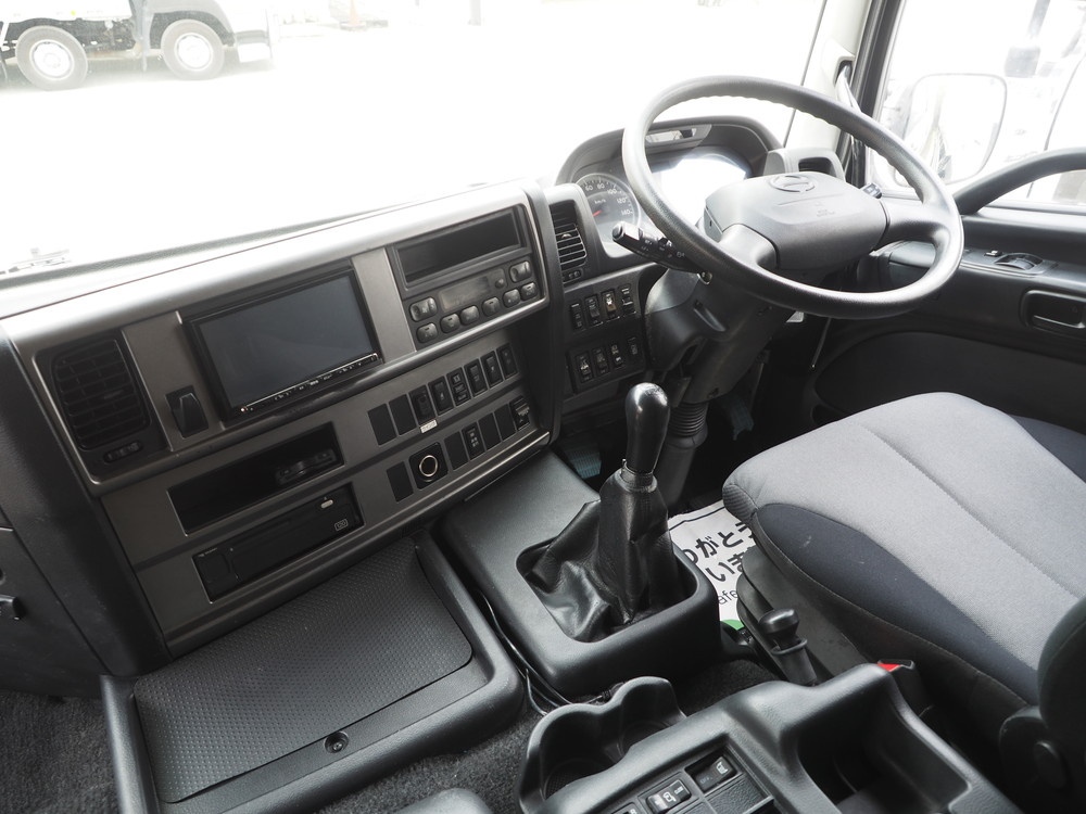 日野 グランドプロフィア ウイング車 大型 QPG-FW1EXEG 年式 H28[写真31]