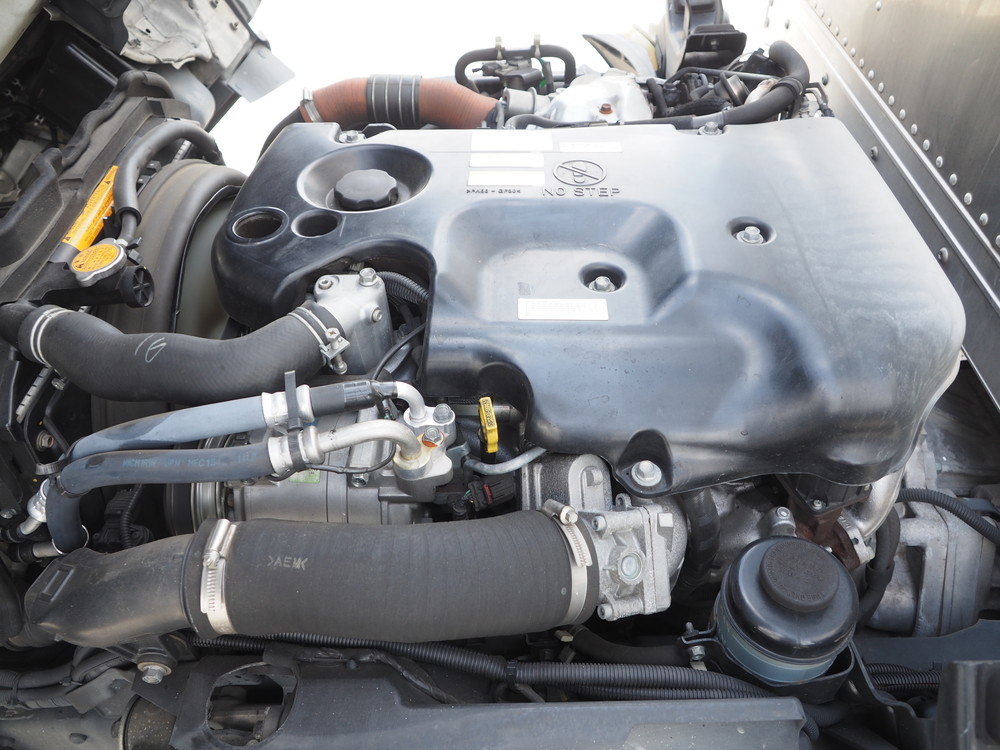 いすゞ エルフ バン車 小型 TKG-NLR85AN 年式 H26[写真40]