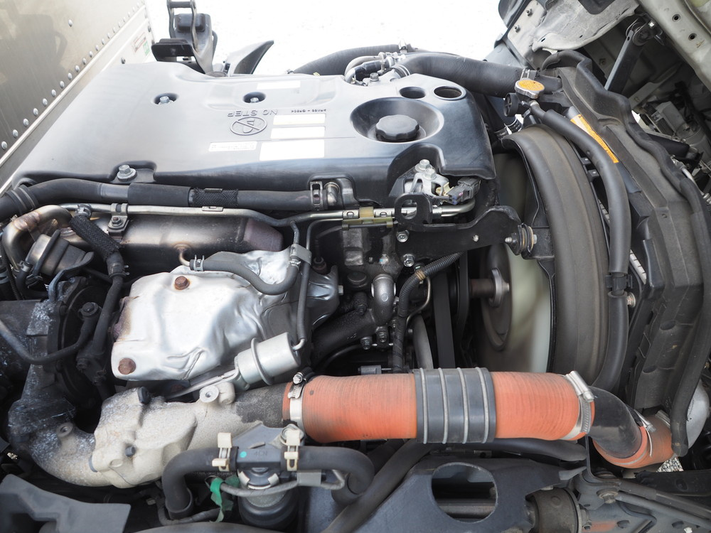 いすゞ エルフ バン車 小型 TKG-NLR85AN 年式 H26[写真39]