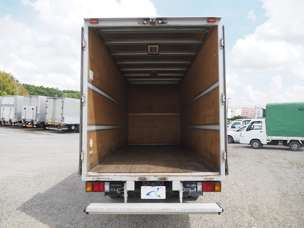 いすゞ エルフ バン車 小型 TKG-NLR85AN 年式 H26[写真14]