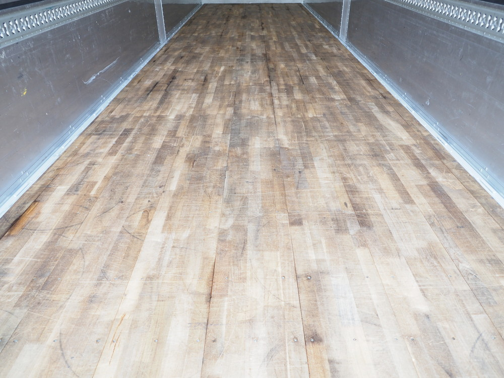 いすゞ ギガ ウイング車 大型 QKG-CYJ77A 年式 H26[写真28]