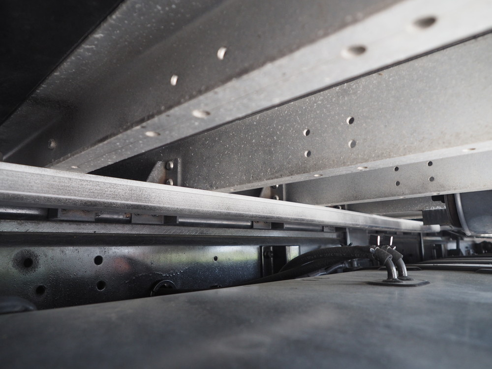 いすゞ ギガ ウイング車 大型 QKG-CYJ77A 年式 H26[写真50]