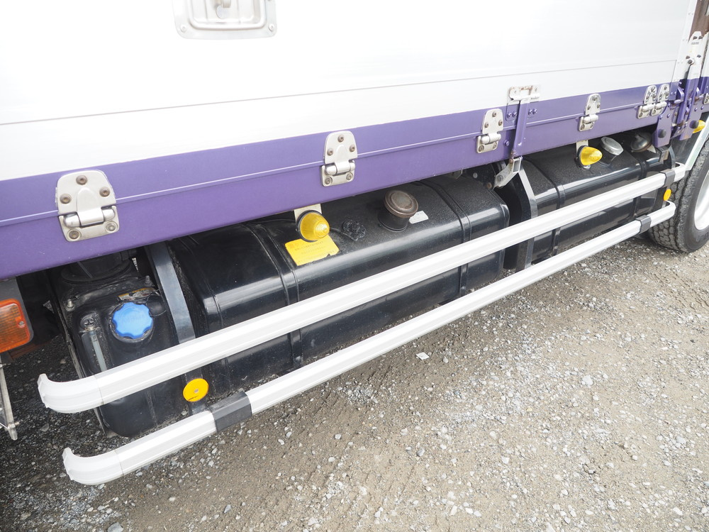 いすゞ ギガ ウイング車 大型 QKG-CYJ77A 年式 H24[写真18]