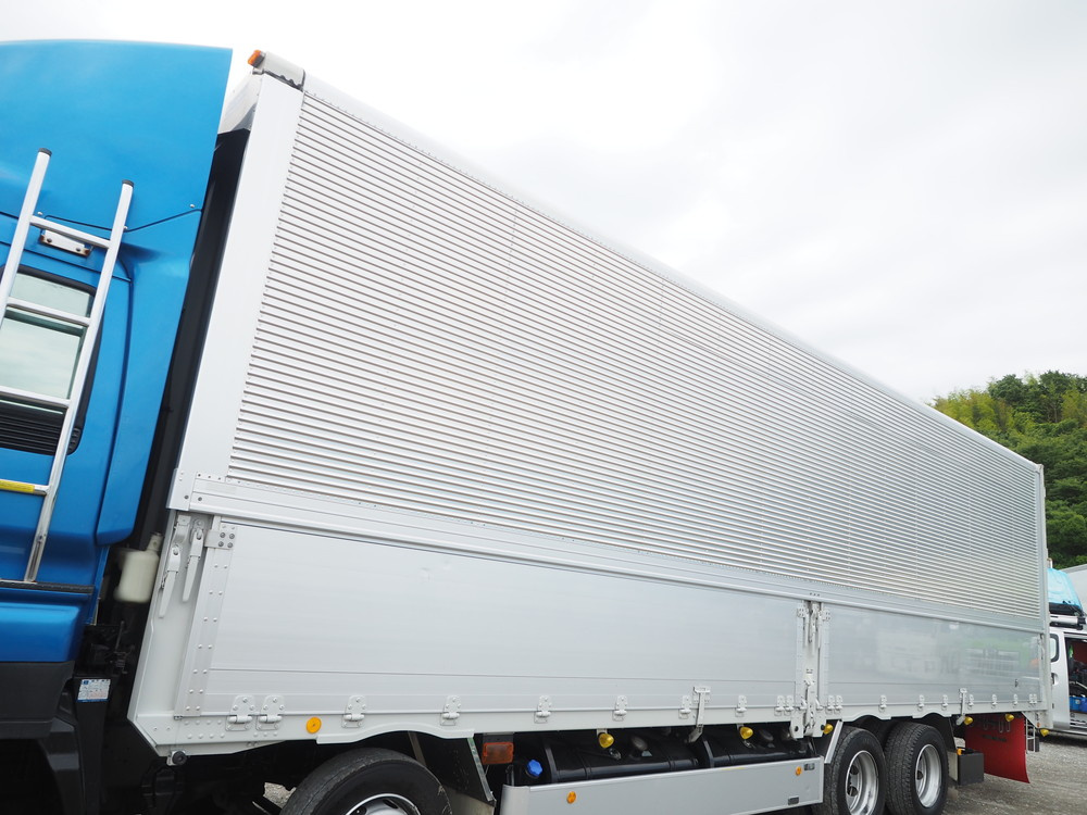 いすゞ ギガ ウイング車 大型 QKG-CYJ77A 年式 H26[写真15]