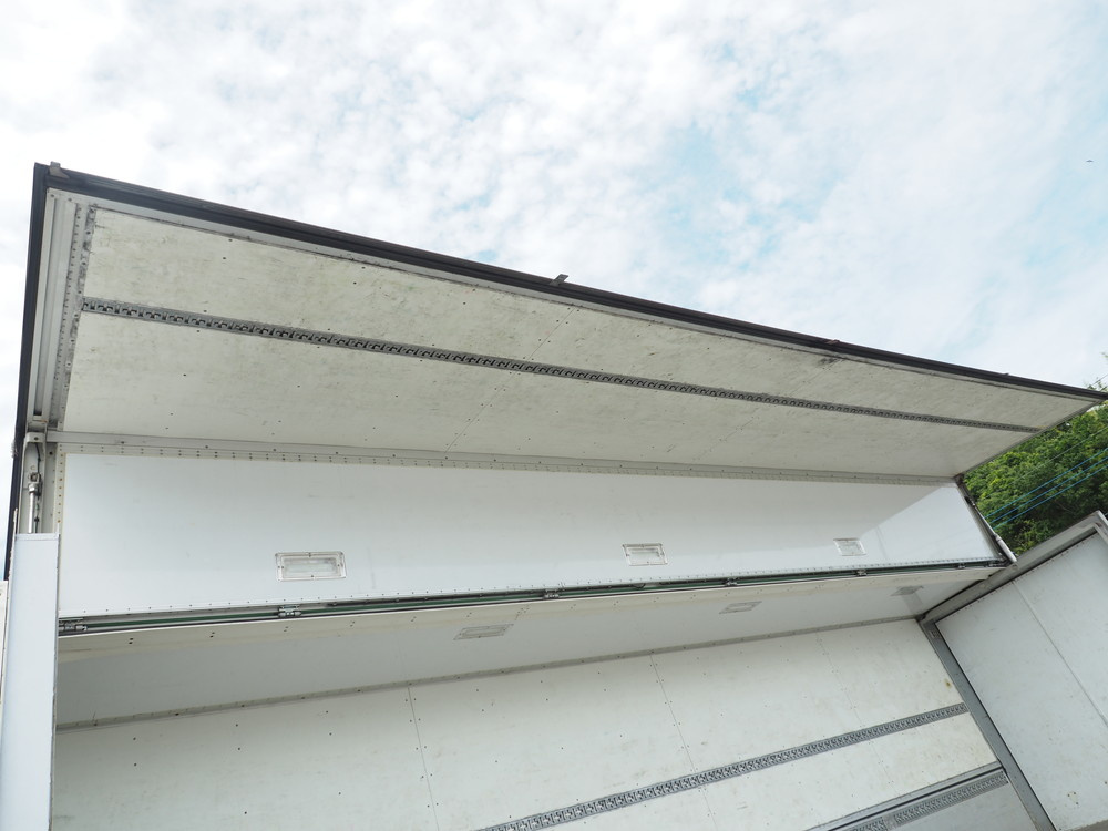 三菱ふそう スーパーグレート 冷凍ウイング 大型 QKG-FS54VZ 年式 H25[写真24]