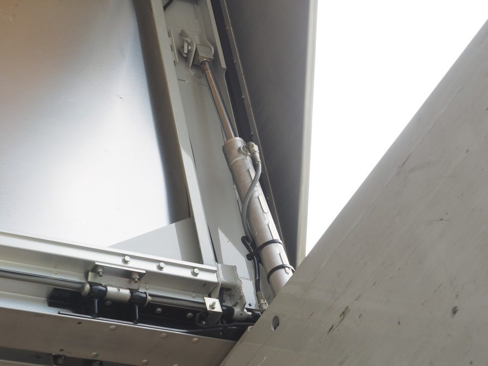 いすゞ フォワード ウイング車 中型 TKG-FRR90S2 年式 H24[写真13]