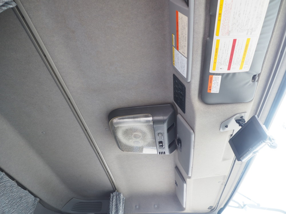 いすゞ ギガ ウイング車 大型 QKG-CYJ77A 年式 H26[写真30]