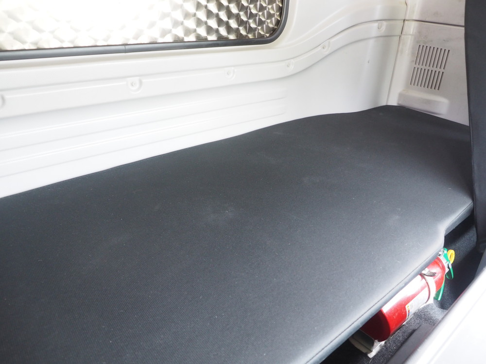 いすゞ ギガ 平ボディ 大型 QKG-CYJ77B 年式 H28[写真39]