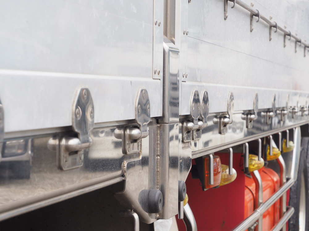 三菱ふそう スーパーグレート 平ボディ 大型 QKG-FS54VZ 年式 H26[写真13]