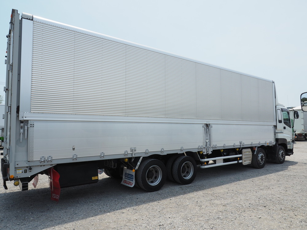 いすゞ ギガ ウイング車 大型 QKG-CYJ77A 年式 H26[写真08]