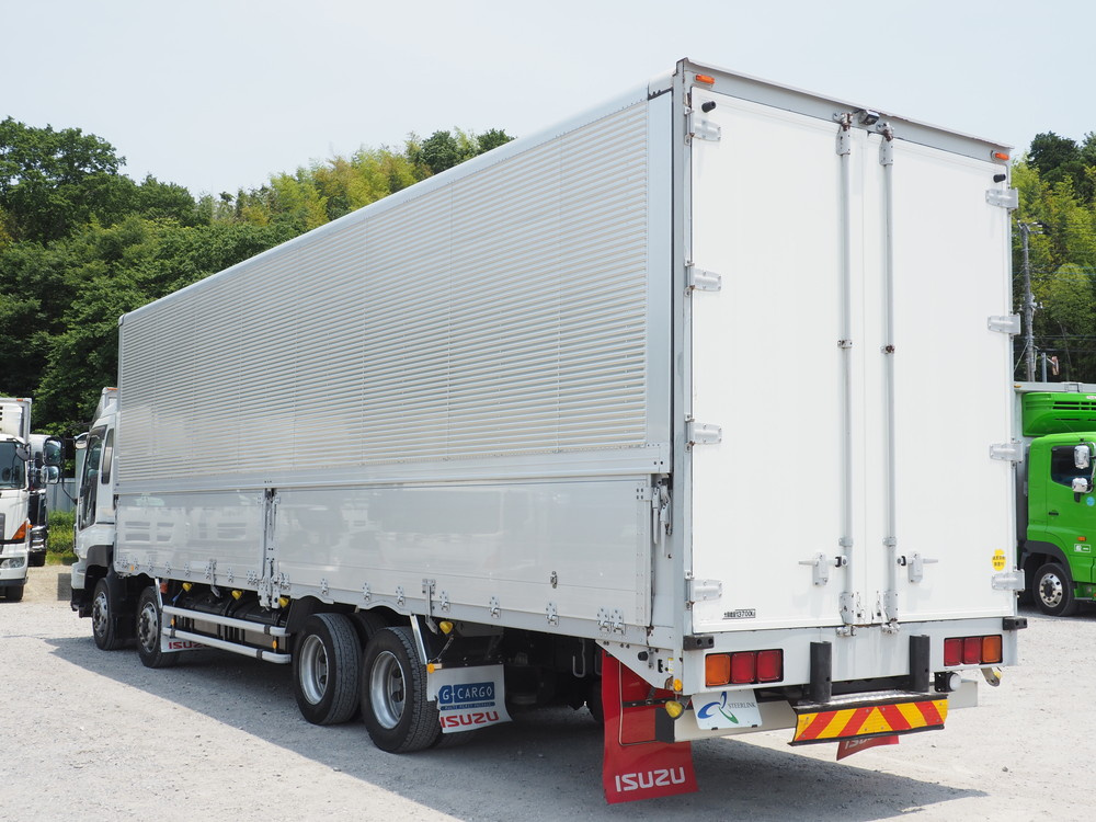 いすゞ ギガ ウイング車 大型 QKG-CYJ77A 年式 H26[写真07]