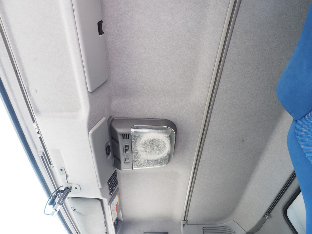 いすゞ ギガ ウイング車 大型 QKG-CYJ77A 年式 H26[写真41]