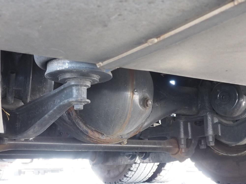 いすゞ ギガ ウイング車 大型 QKG-CYJ77A 年式 H25[写真48]