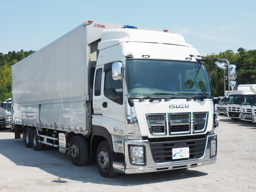 いすゞ ギガ ウイング車 大型 QKG-CYJ77A 年式 H25[写真04]