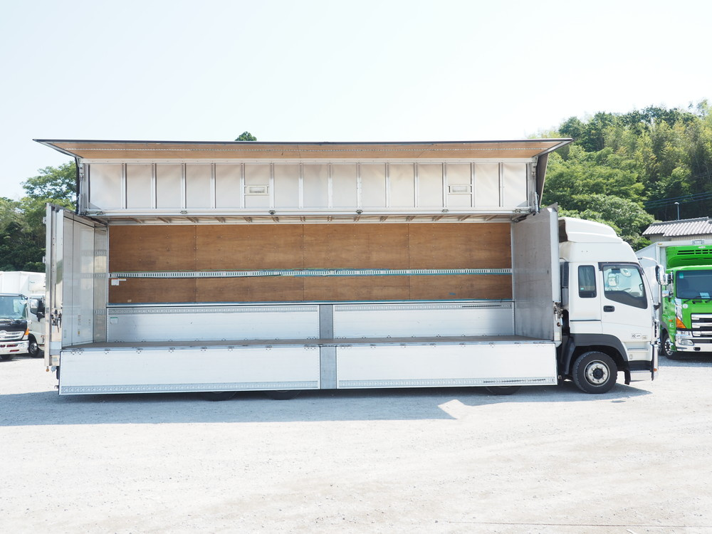 いすゞ ギガ ウイング車 大型 QKG-CYJ77A 年式 H25[写真15]