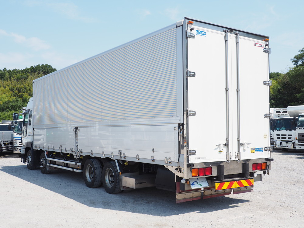 いすゞ ギガ ウイング車 大型 QKG-CYJ77A 年式 H25[写真07]