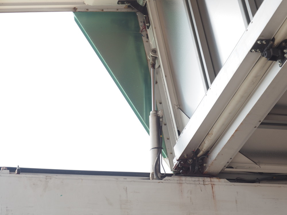 日野 グランドプロフィア ウイング車 大型 BKG-FW1EXYG 年式 H21[写真20]