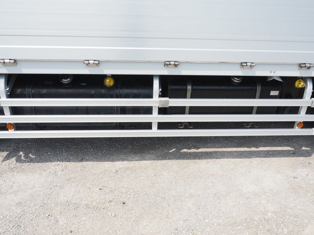 日野 グランドプロフィア ウイング車 大型 BKG-FW1EXYG 年式 H21[写真18]