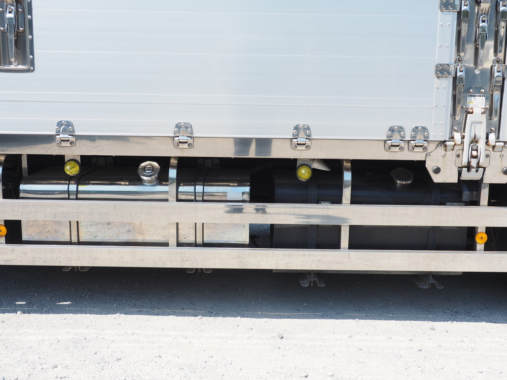 日野 グランドプロフィア ウイング車 大型 QKG-FW1EXBG 年式 H24[写真23]