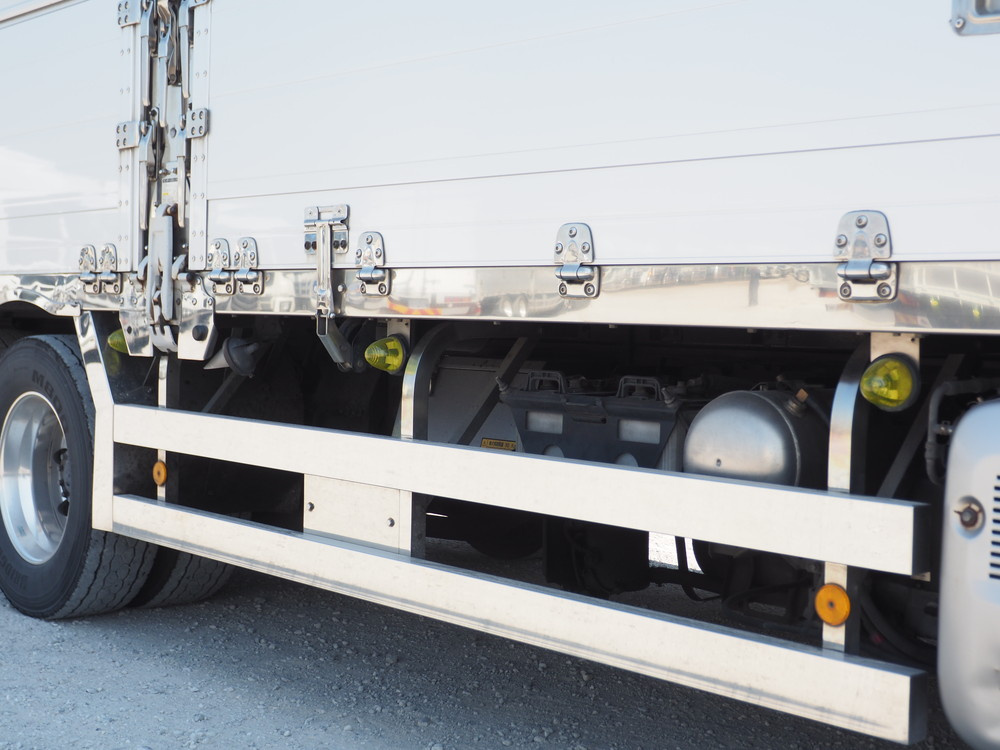 日野 グランドプロフィア ウイング車 大型 QKG-FW1EXBG 年式 H24[写真15]