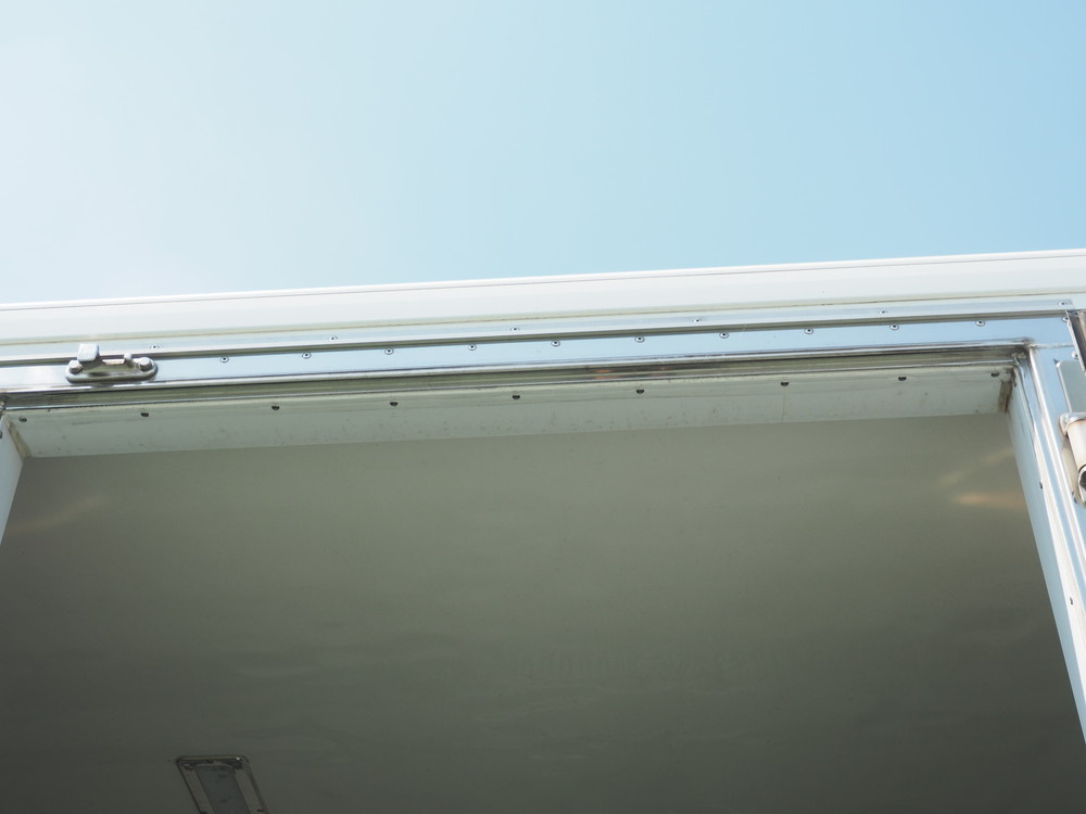 いすゞ フォワード 冷凍バン 中型 TKG-FRR90T2 年式 H25[写真25]