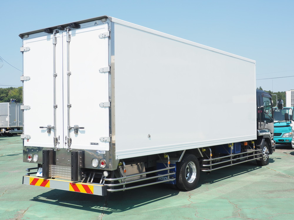 いすゞ フォワード 冷凍バン 中型 TKG-FRR90T2 年式 H25[写真06]