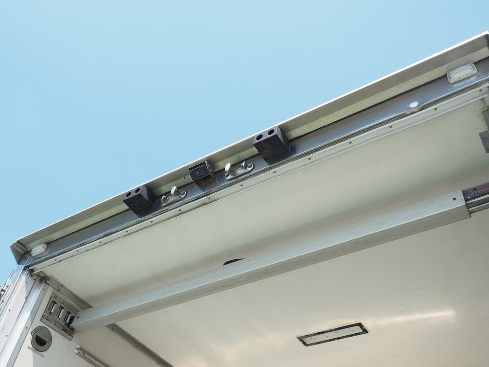 いすゞ フォワード 冷凍バン 中型 TKG-FRR90T2 年式 H25[写真31]