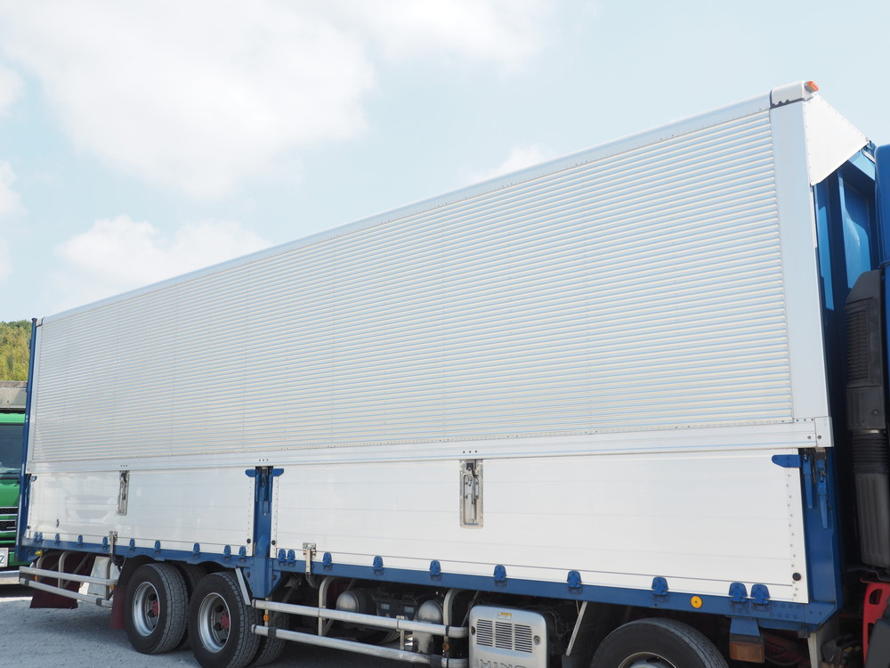 日野 グランドプロフィア ウイング車 大型 LKG-FW1EXBJ 年式 H23[写真12]