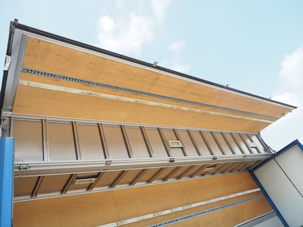 日野 グランドプロフィア ウイング車 大型 LKG-FW1EXBJ 年式 H23[写真26]