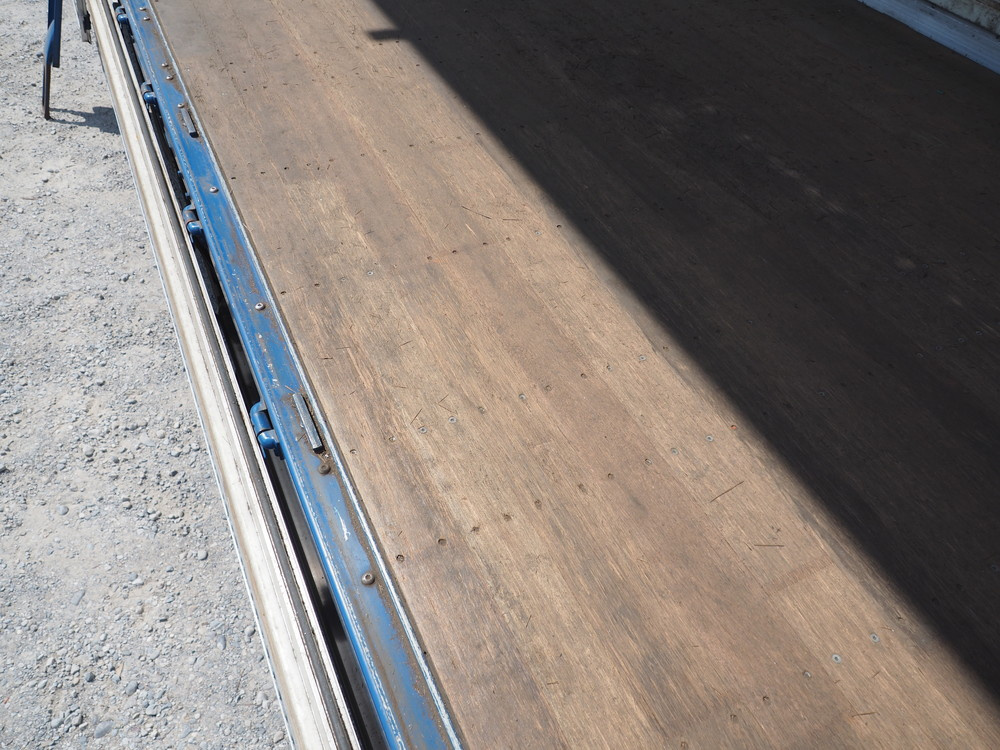 日野 グランドプロフィア ウイング車 大型 LKG-FW1EXBJ 年式 H23[写真27]