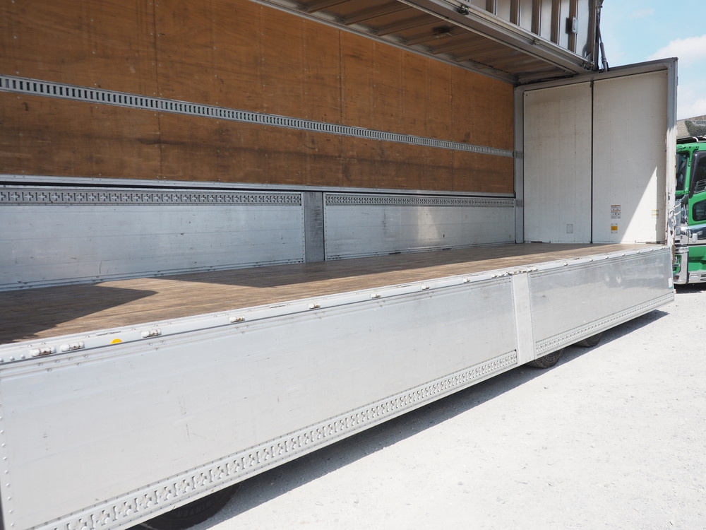 いすゞ ギガ ウイング車 大型 QKG-CYJ77A 年式 H26[写真20]