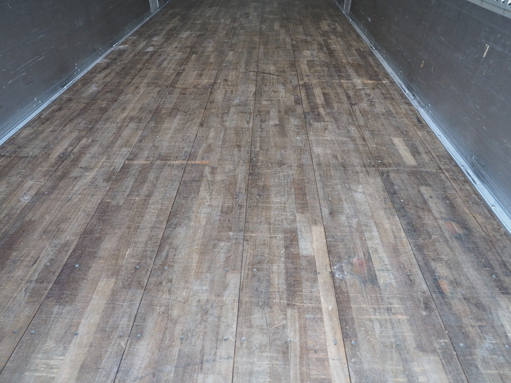 いすゞ ギガ ウイング車 大型 QKG-CYJ77A 年式 H26[写真26]